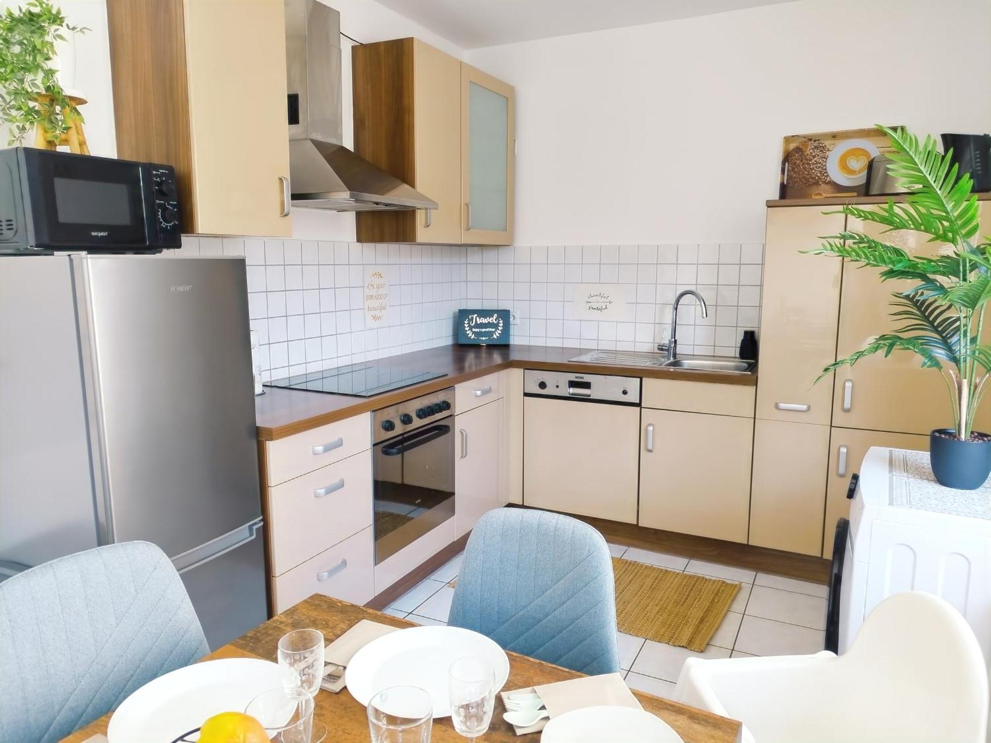 The Big Muenster Fuer Bis Zu 12, Whirlpool, Sauna, Zentral, Tischfussball, Balkon, Gasgrill Ulm Exterior foto